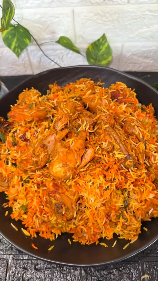 Spicy Chicken Dum Biryani